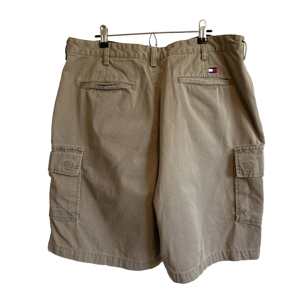 Tommy Hilfiger Mens Y2K Khaki Cargo Shorts Sz 38 Outdoors Casual Preppy